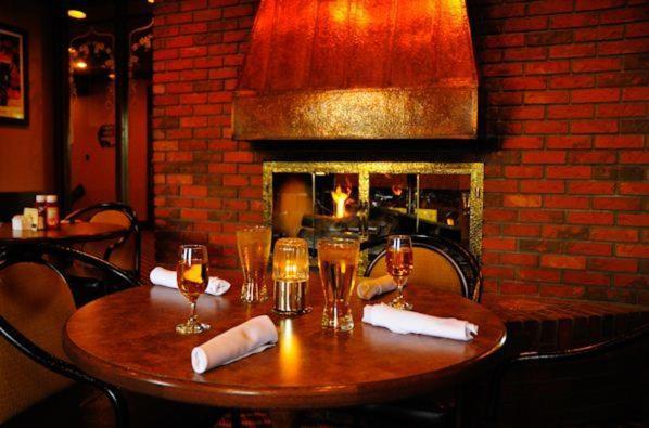 Assiniboine Gordon Inn On The Park Winnipeg Ngoại thất bức ảnh